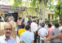 निजि लैब संचालक ने चाकसू उपजिला अस्पलात के डॉक्टर से मारपीट कर जान से मारने की दी धमकी